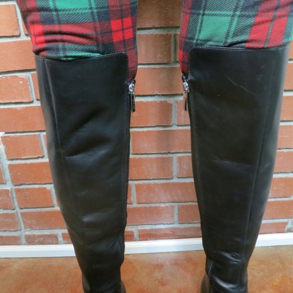 Michael Kors Bromley Black Leather/Stretchy Boot Sz 8M - Runs Narrow Across Foot - Picture 7 of 16